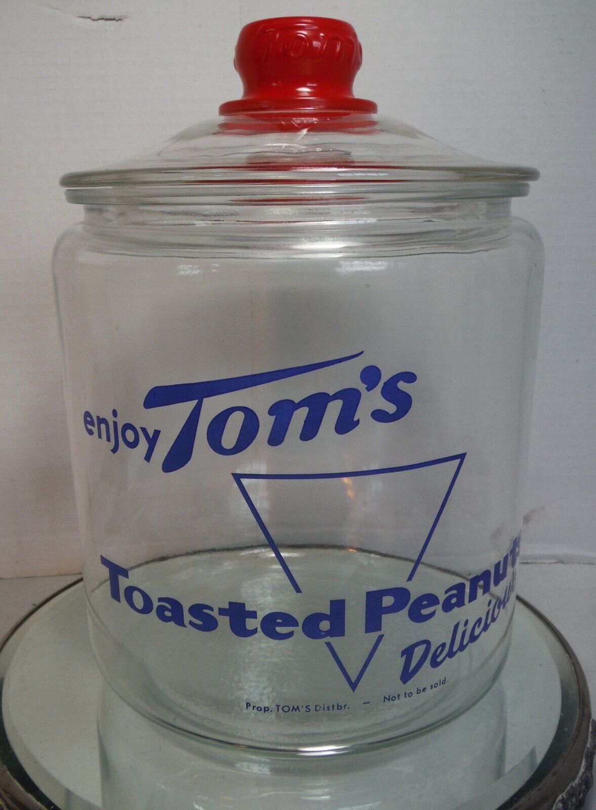 VINTAGE ORIGINAL TOM'S TOASTED PEANUTS-COUNTER DISPLAY JAR with MATCHING RED LID
