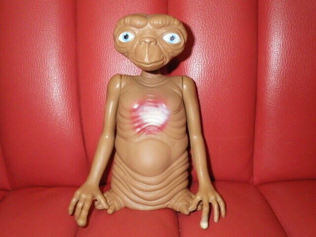 Vintage E.T. Soft Vinyl Figure  UFO Spielberg Movie Character