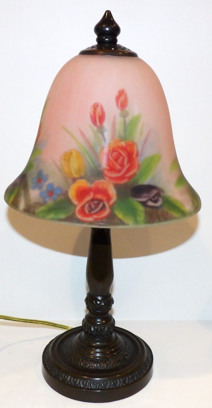 BEAUTIFUL REVERSE HAND PAINTED GLASS MULTI-COLOR FLORAL ACCENT LAMP  METAL BASE
