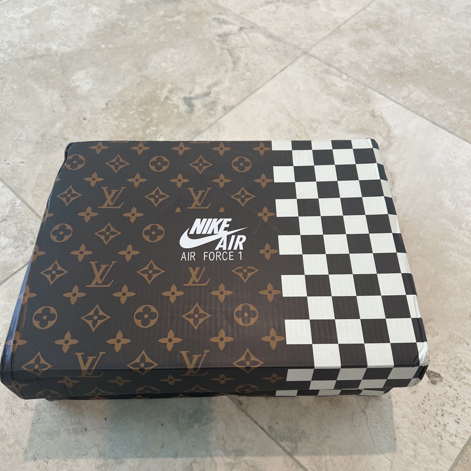 Nike Air Max 1 ‘07  x LV BOX & BAG ONLY
