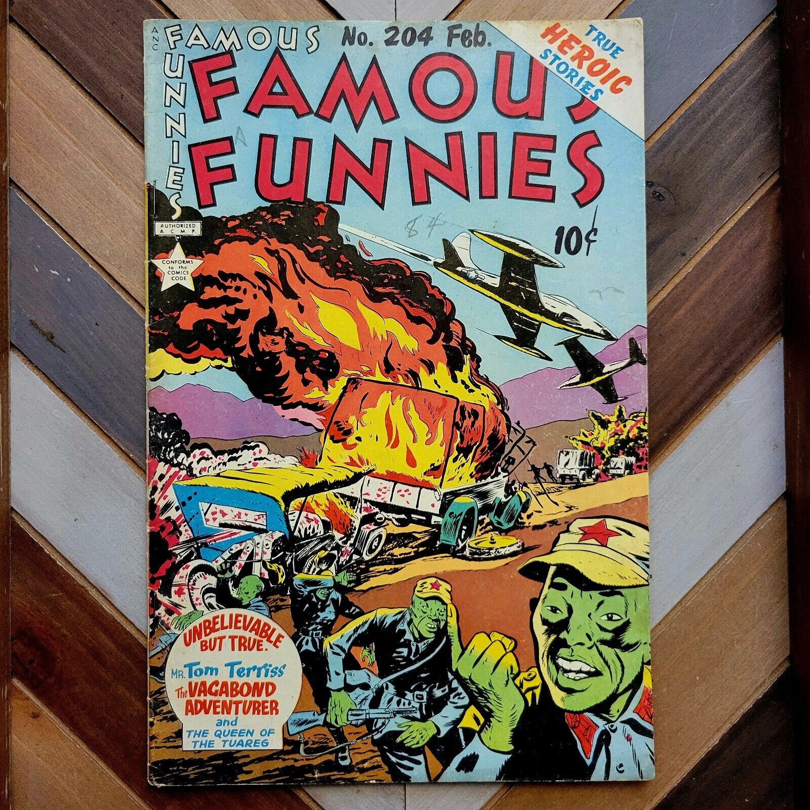 FAMOUS FUNNIES #204 FN (1953) SCARCE Golden Age KOREAN WAR Pre-Code Comic Strips