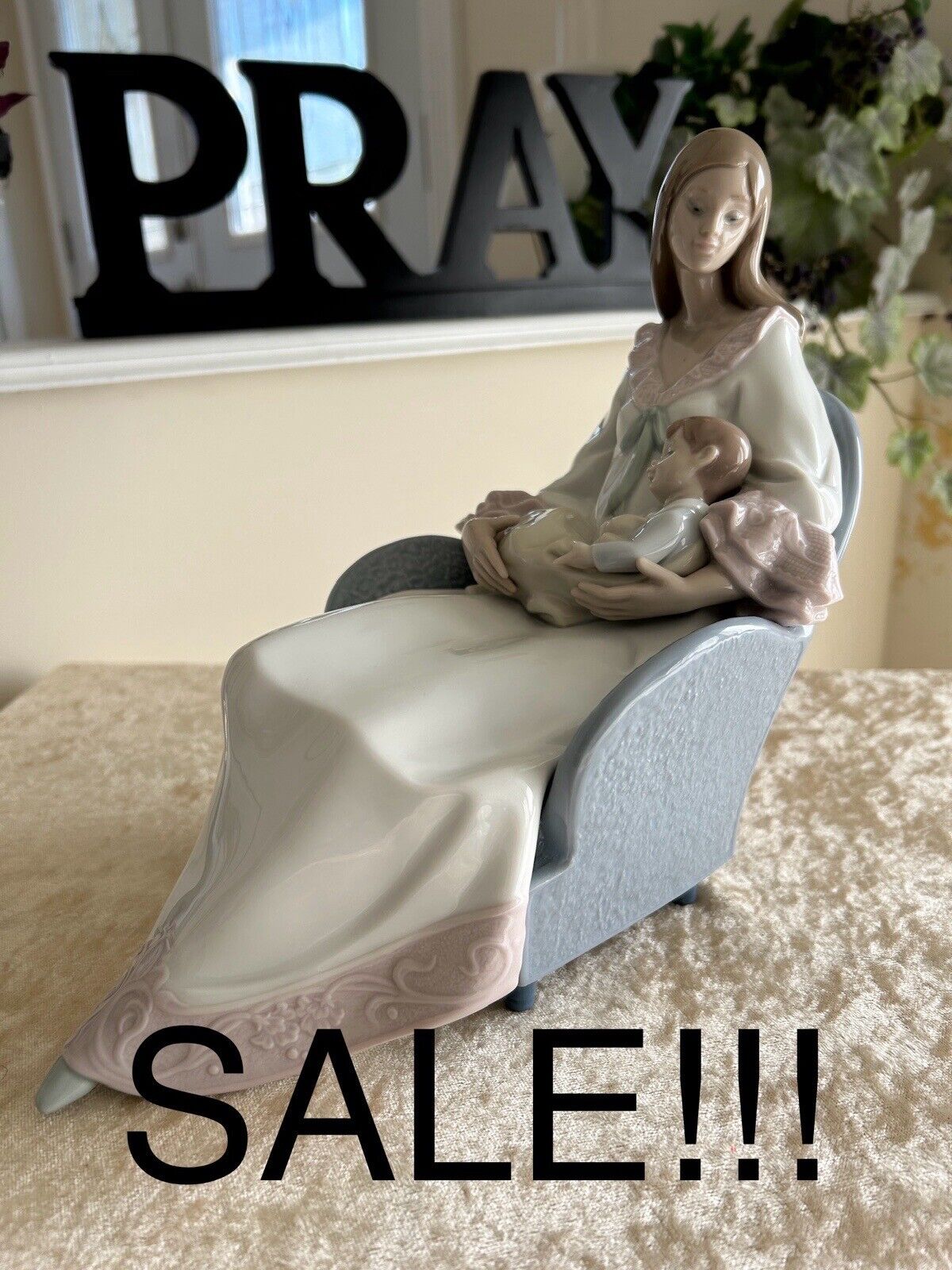 Lladro My Little Treasure New Mint Condition Fast Shipping