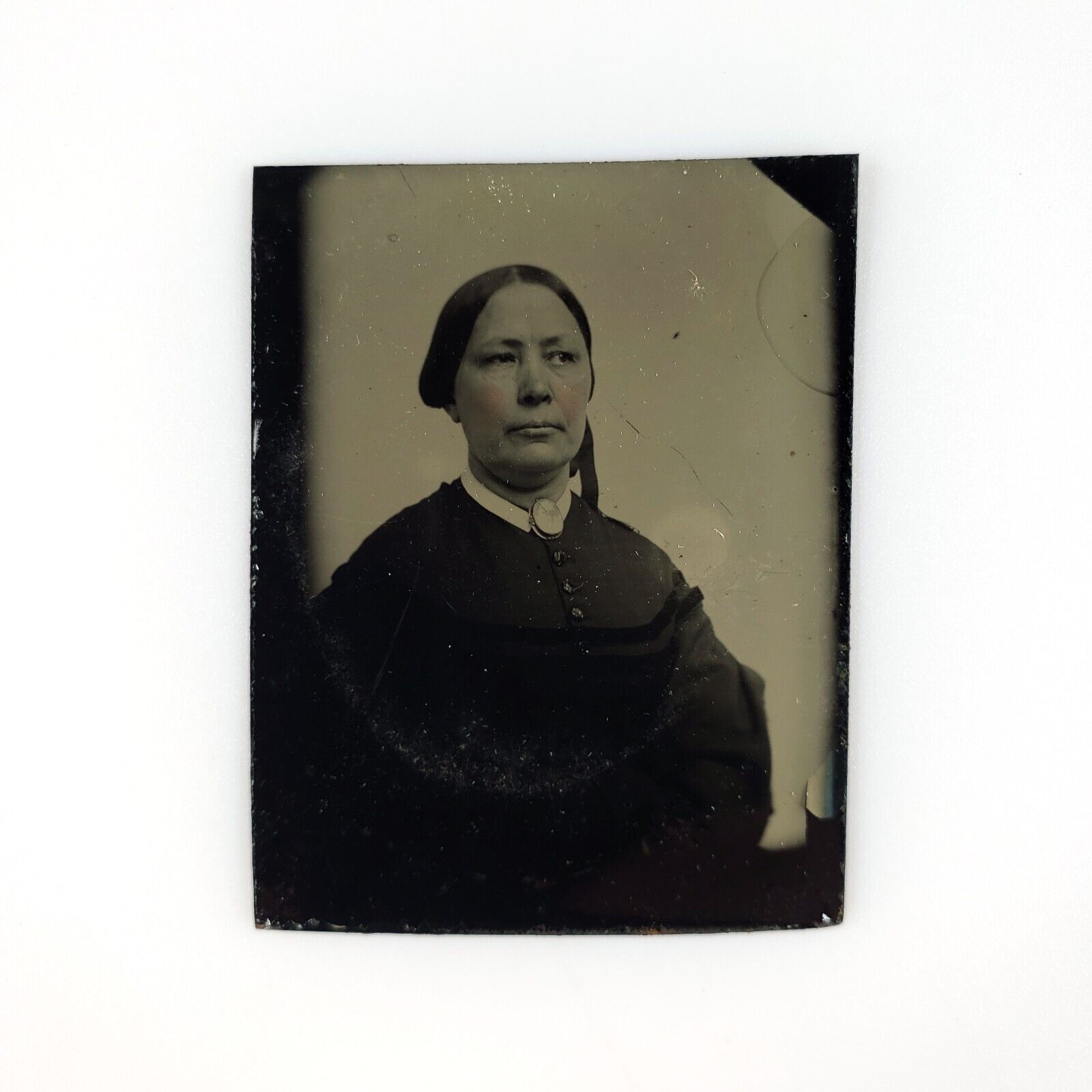 Skeptical Woman Looking Sideways Tintype c1870 Antique 1/16 Plate Photo D1416
