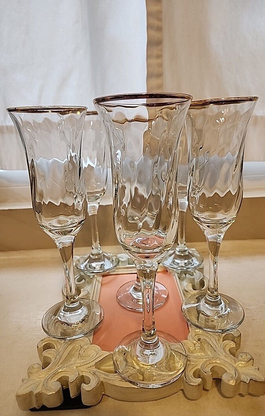 Circleware (Lot Of 6) Champagne Flutes With Gold Rim Great Condition $90 Value