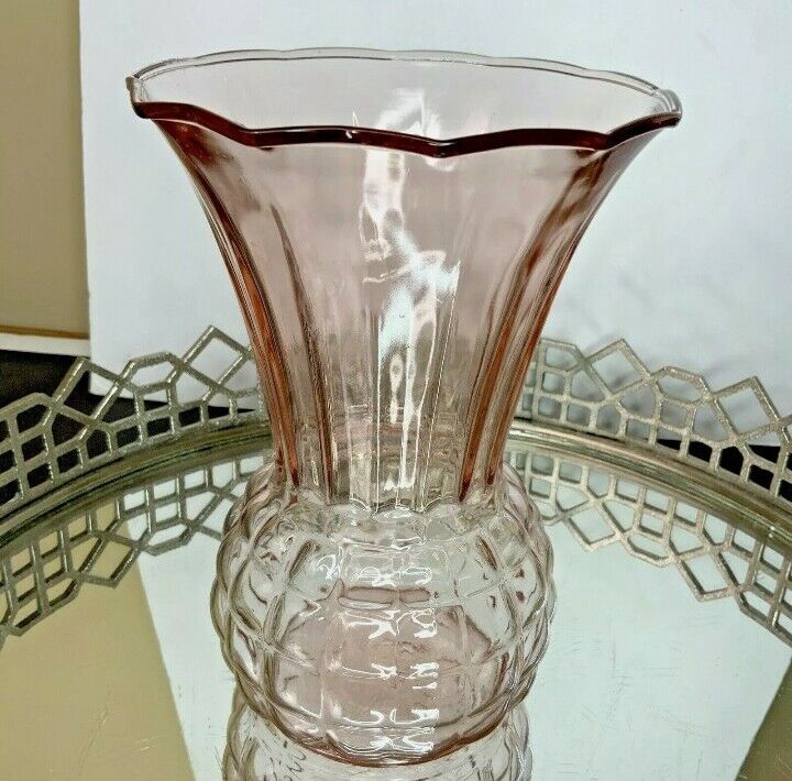 Vintage Anchor Hocking Pink Depression Glass Windsor Vase Waffle Rib Ruffled