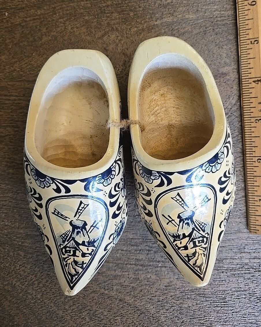 Vintage Dutch Carved Wooden Shoes Delft Blue Holland Souvenir 5\