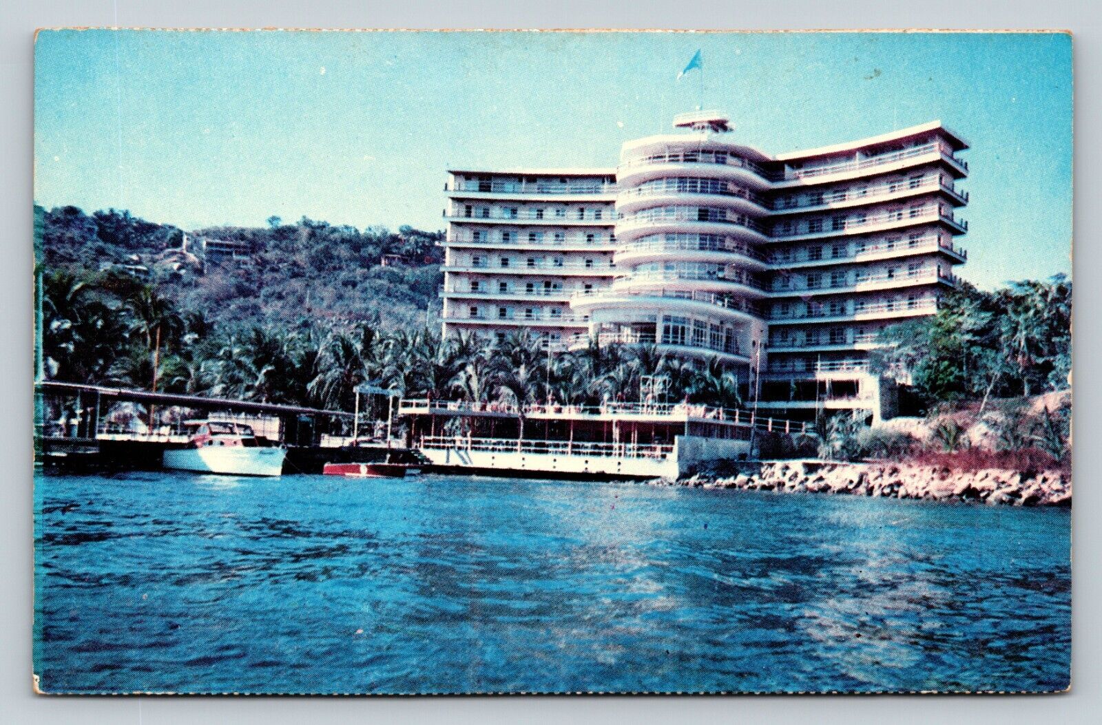 Beautiful Acapulco Mexico Hotel Club De Pesca VINTAGE Postcard