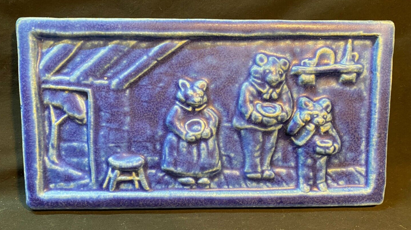 Pewabic Pottery Detroit 1996 Blue Bear Family Tile 11x6\