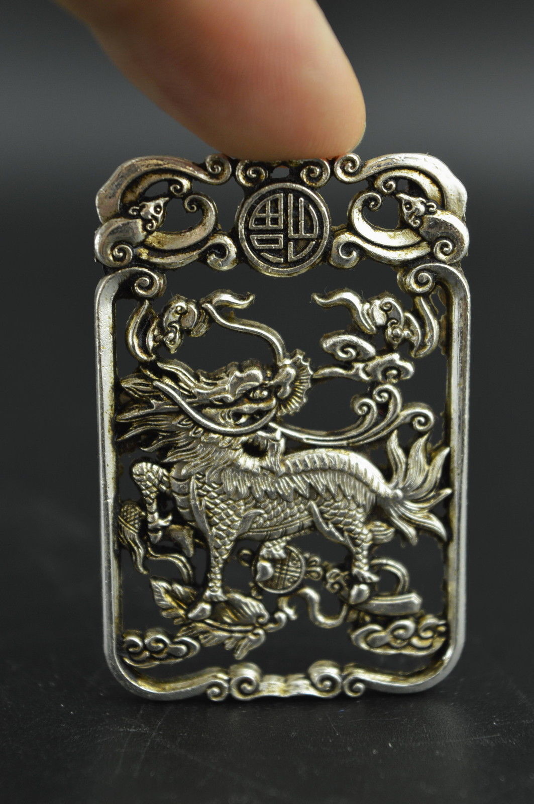 China Decorated Wonderful Miao Silver Carving Lifelike Kylin Rare Lucky Pendant
