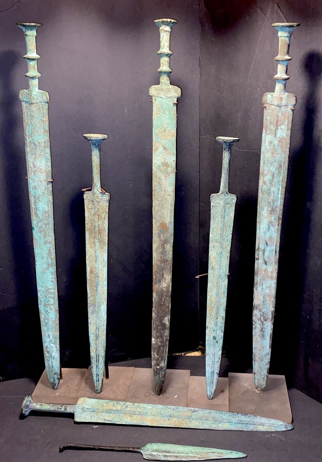 Ancient Bronze Age 7 Sword Collection 500 BC-200 AD Han China Greco Roman Empire