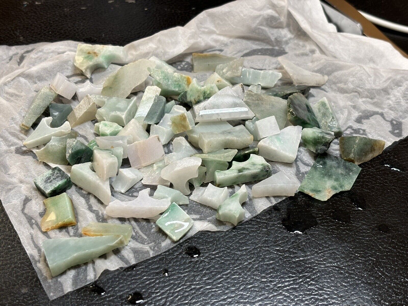 Natural Icy Jadeite Jade Raw Stone From Carving Leftovers 200g Loose Gemstones