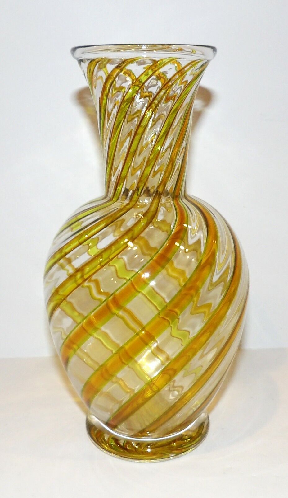 EXQUISITE 2000 MICHAEL EGAN VERMONT ART GLASS YELLOW/ORANGE SWIRL 8 1/2
