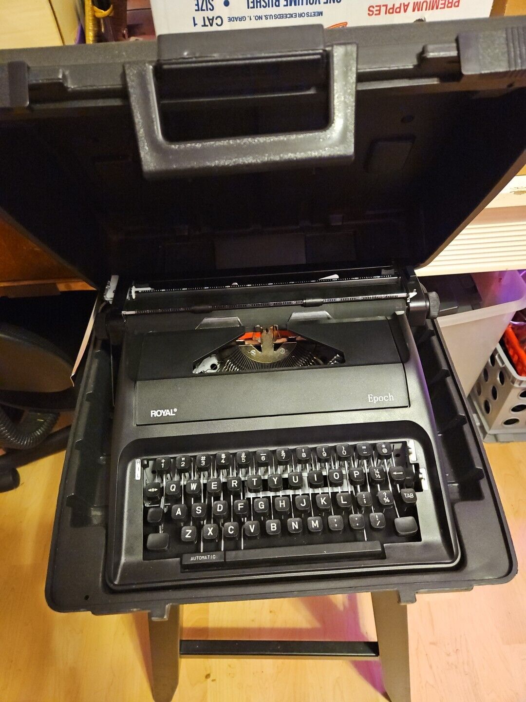 Adler Royal Epoch Manual Portable Black Typewriter 79100G