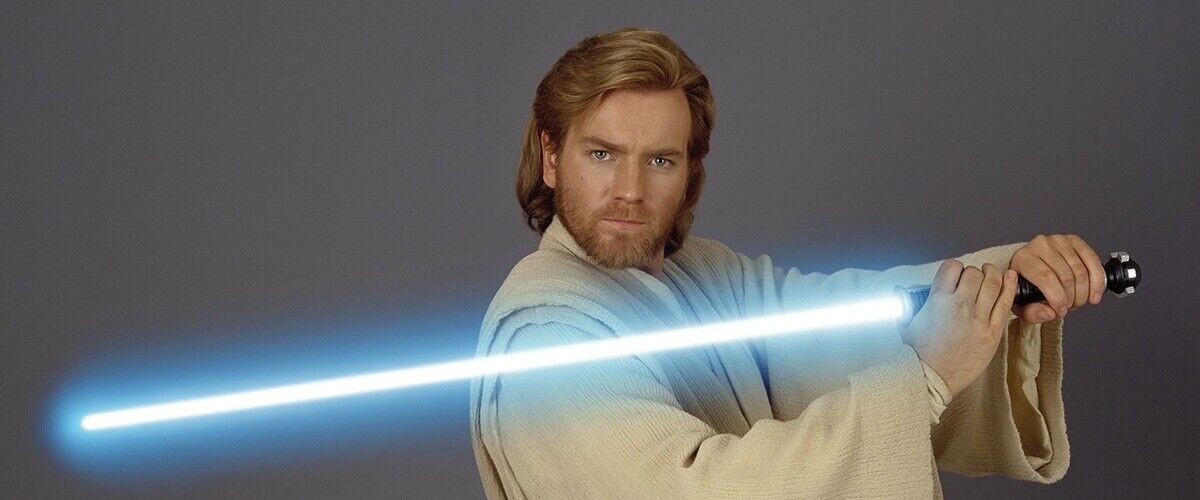 RETIRED Star Wars Galaxy's Edge Obi Wan Kenobi Legacy Lightsaber Hilt Sealed box