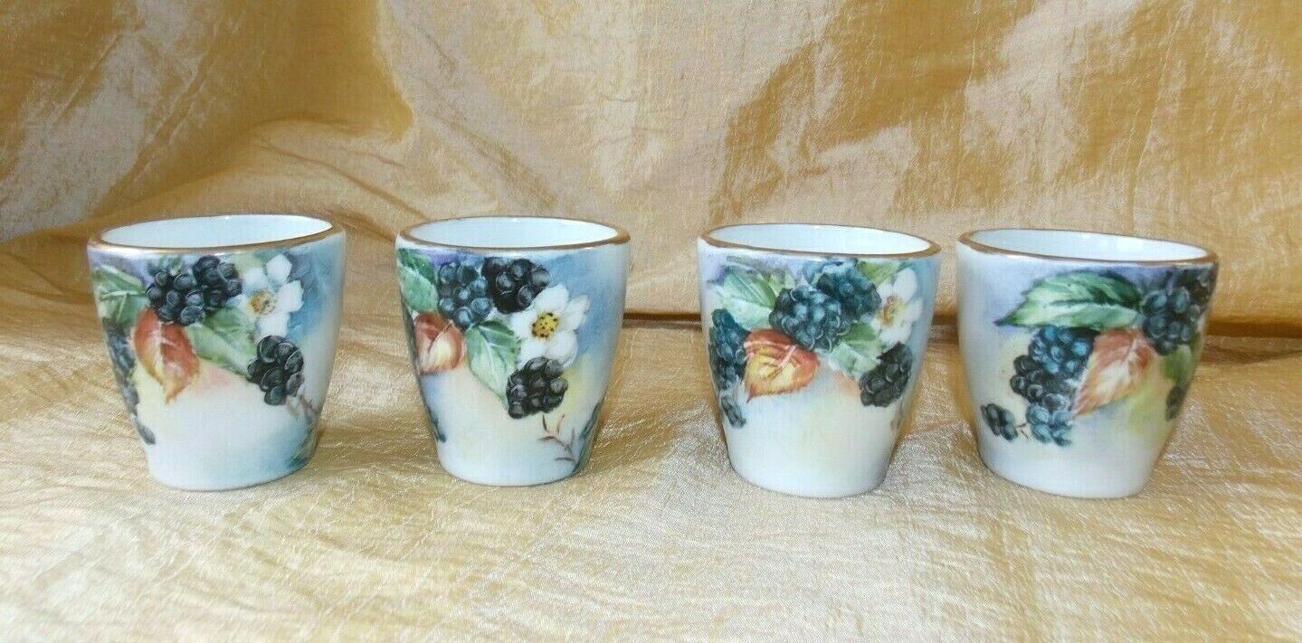 Vtg. Set 4 Small Handpainted Porcelain Cups Glasses Blackberries Flowers 1.75\