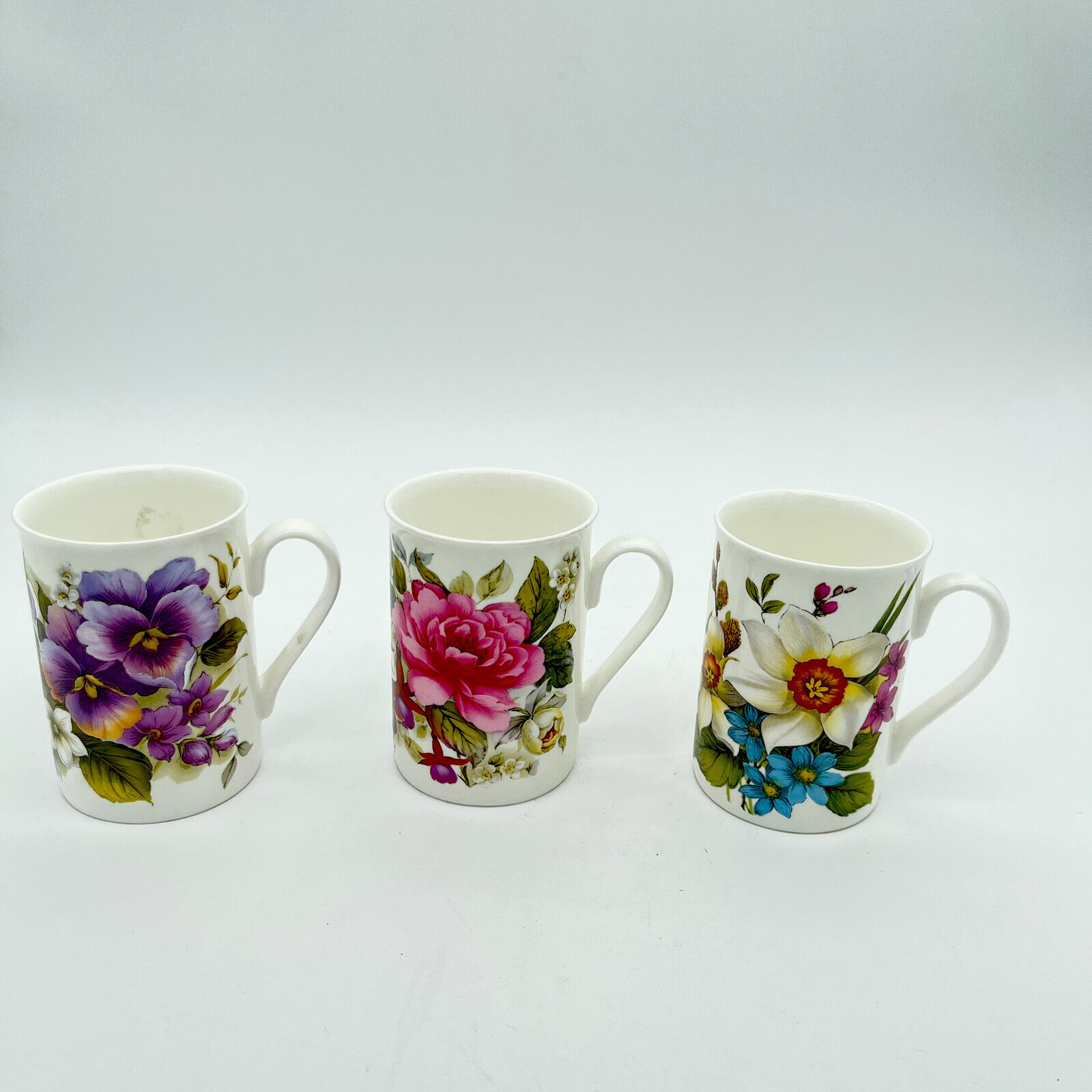 3 Rare Royale Garden Colorful Floral Mug Bone China Staffordshire Engla Romania