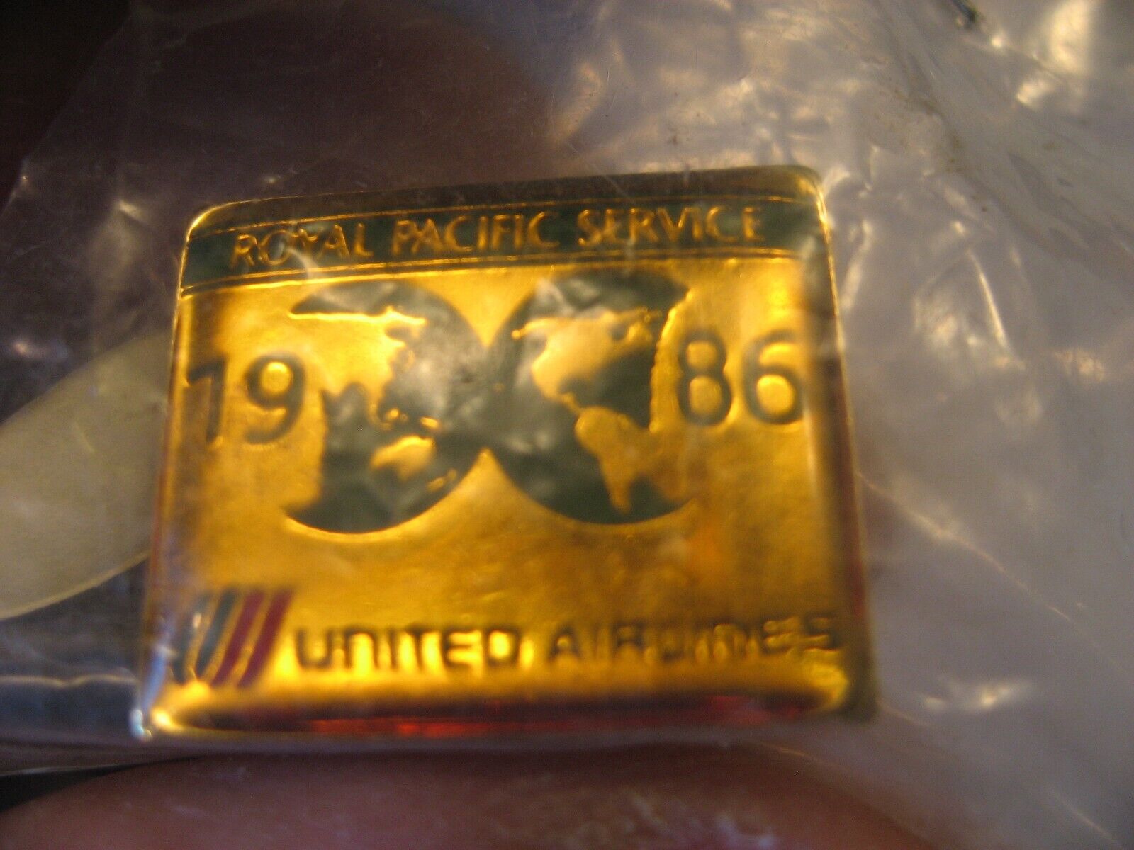 Vintage United Airlines Royal Pacific Service Gold 1986 Pin