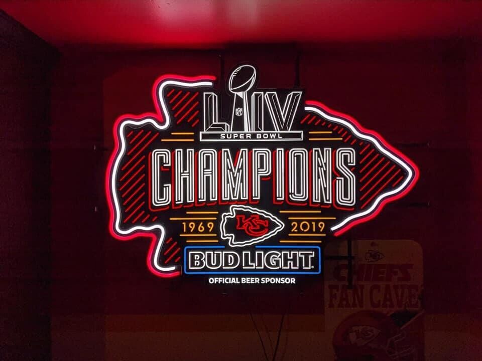 Kansas City Chiefs 2019 LIV Champions 24\