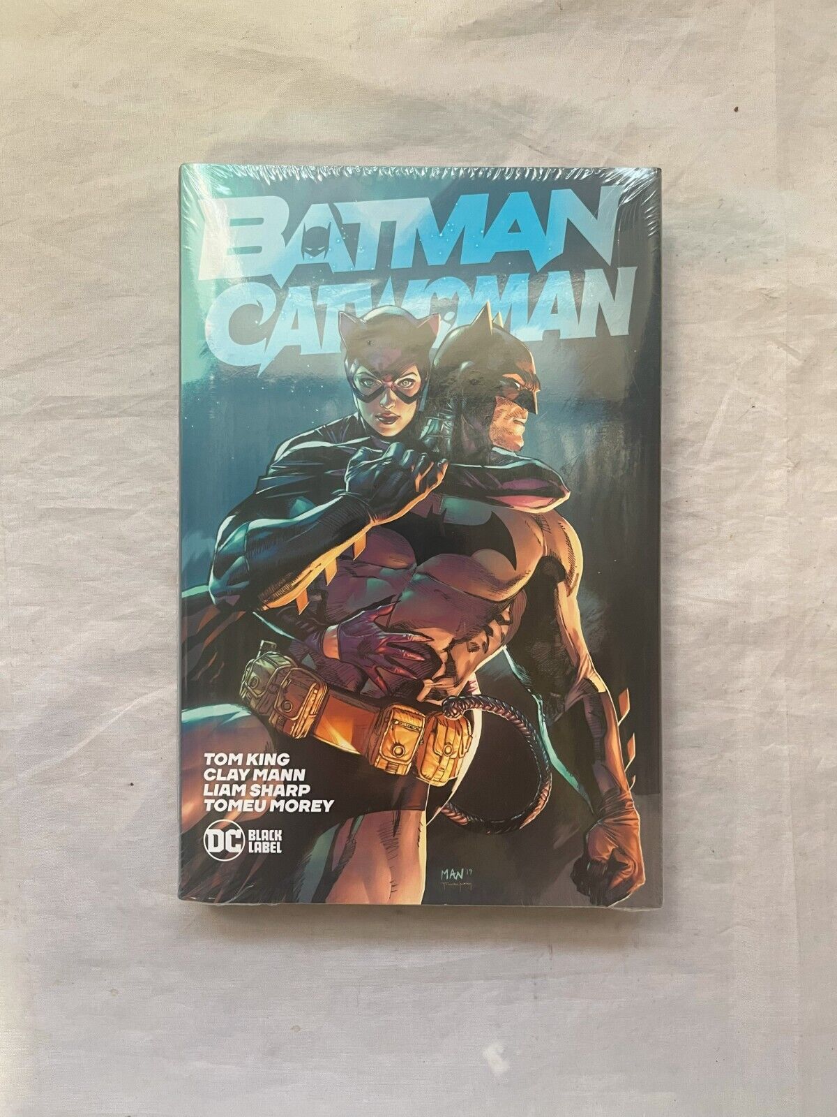 Batman Catwoman Hardcover Tom King 1-12 DC Black Label