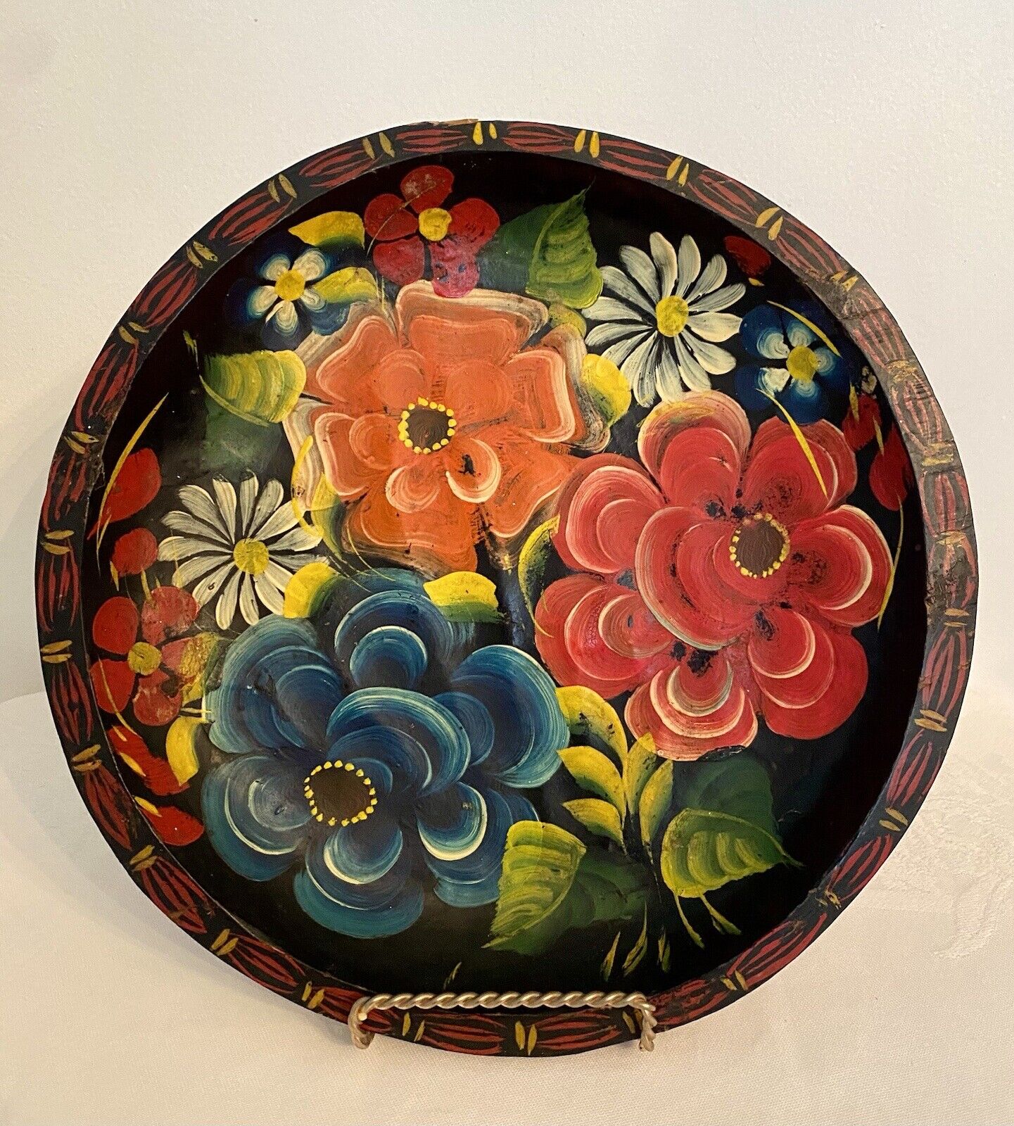 Vintage Hand Painted Wood Folk Art Mexican Batea Bowl Tole Tray Lush Flowers 11”