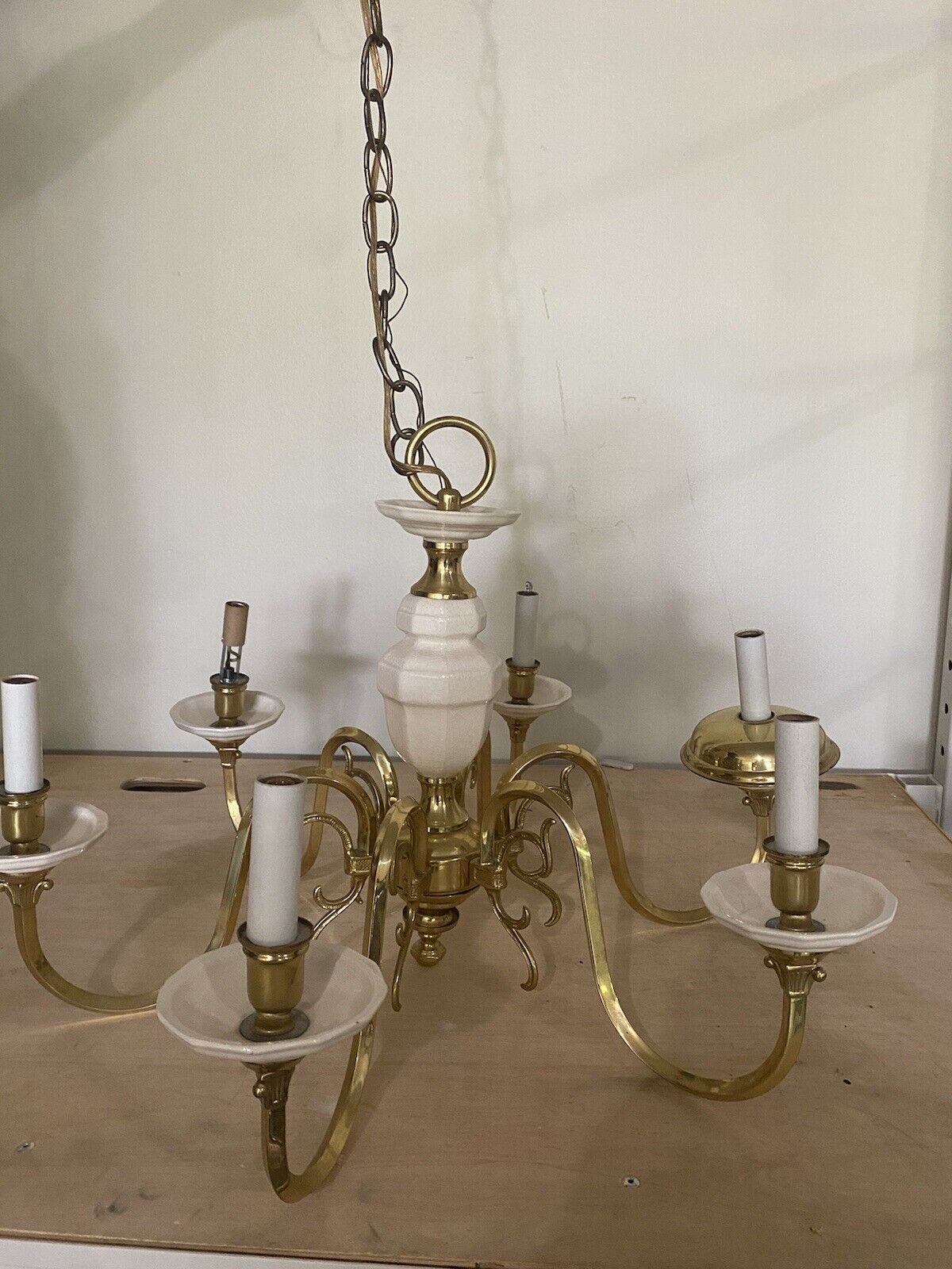 Chandelier 1-Tier with 6 Porcelain Candelabro Lights, 16.5” Tall