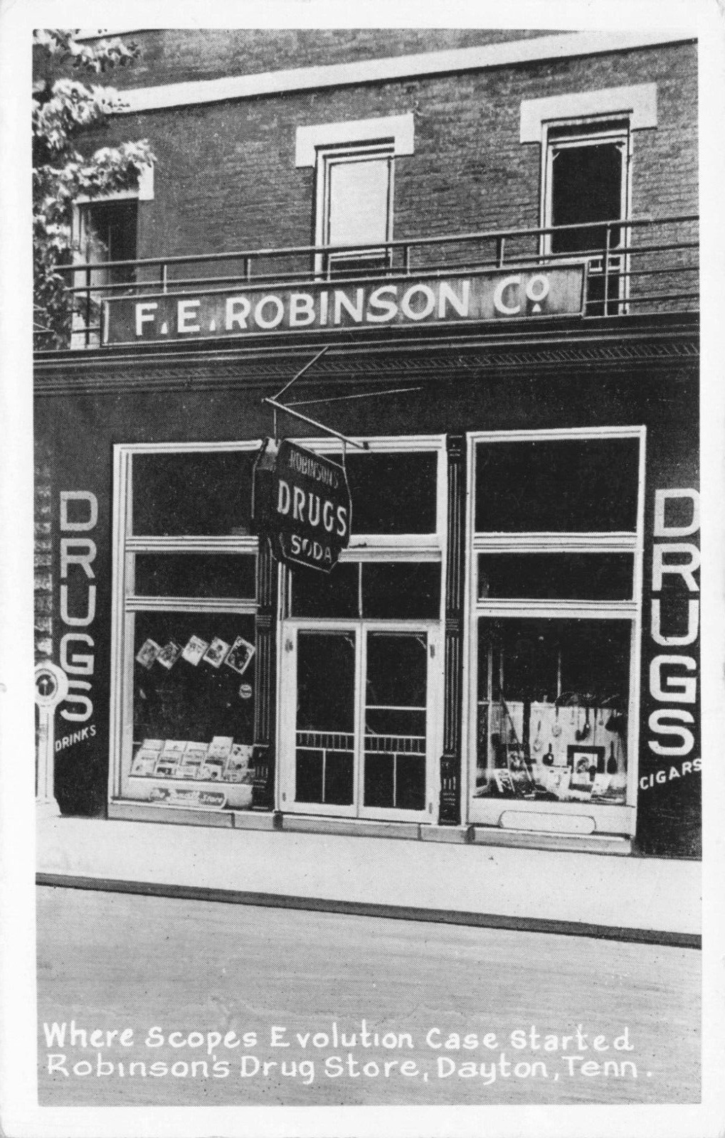 TN-Dayton, Tennessee-RPPC-Robinson\'s Drug Store-Scopes Evolution Case c1940\'s