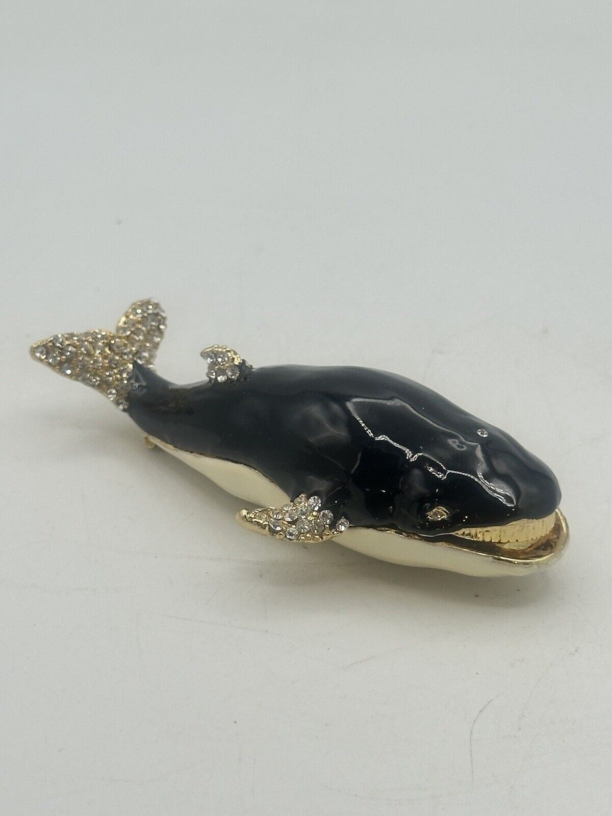 Whale Hinged Trinket Box Brass Enamel And Rhinestone Magnetic Closure Decorative
