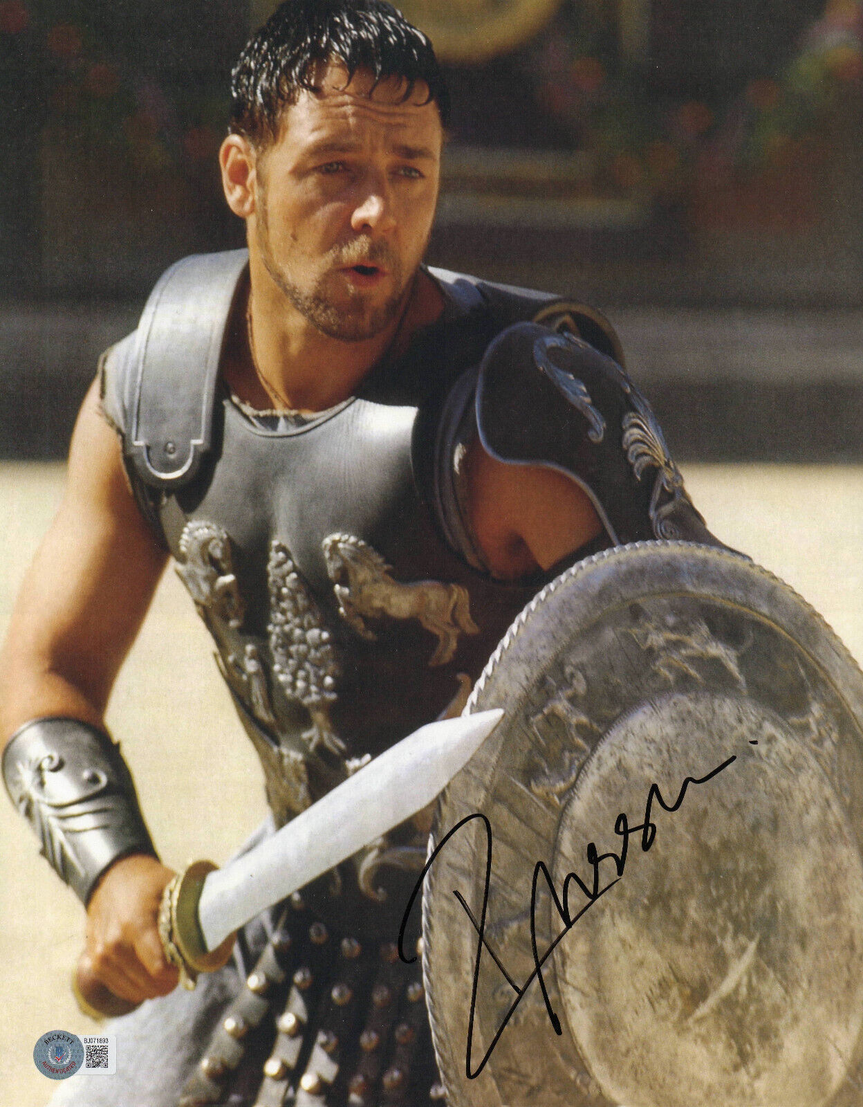 RUSSELL CROWE SIGNED AUTOGRAPH GLADIATOR 11X14 PHOTO BECKETT BAS