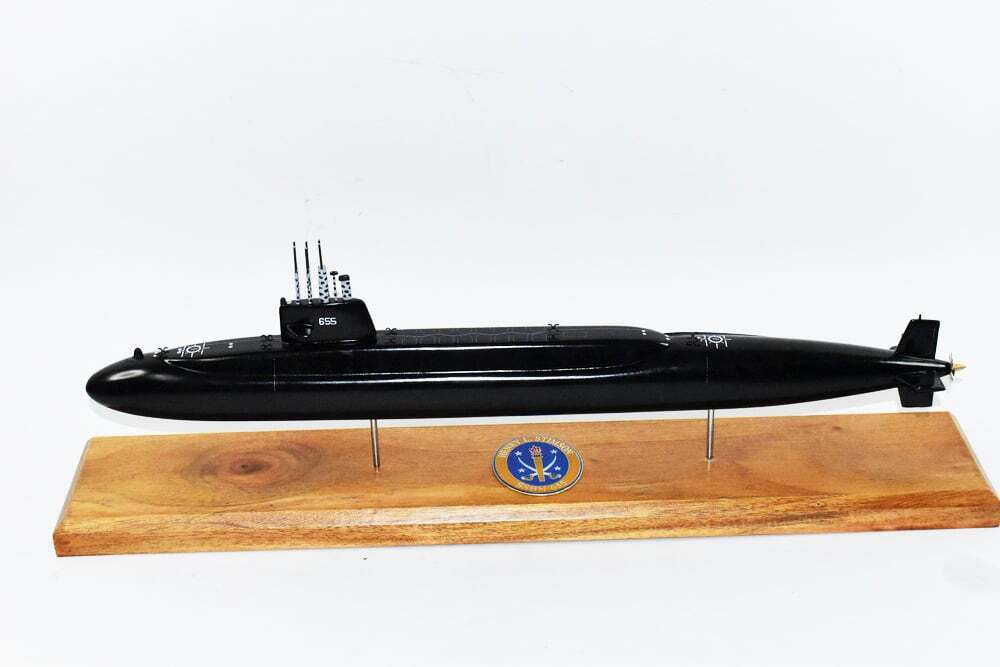 USS Henry L. Stimson SSBN-655 Submarine Model (Black Hull),Scale