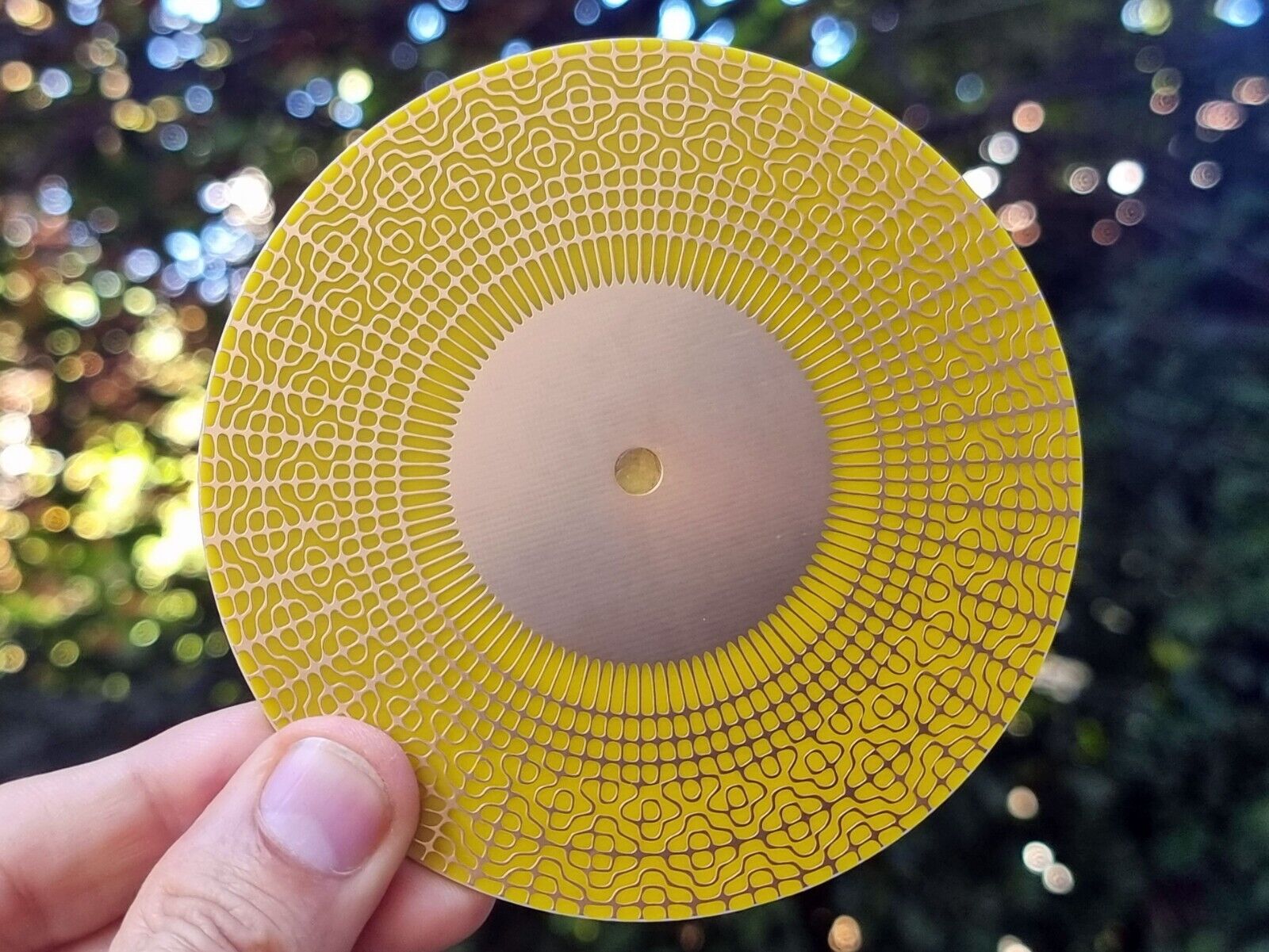 888Hz Abundance Radionic Cymatic Disc