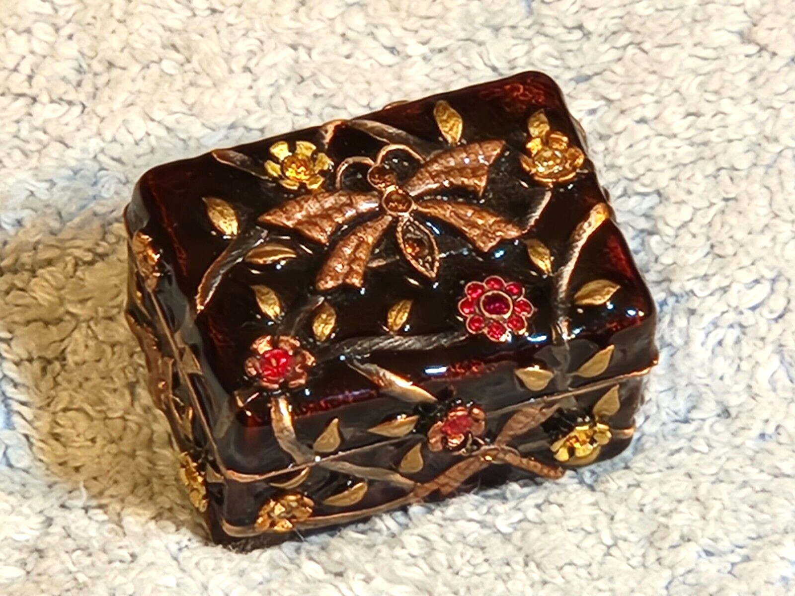 Rucinni Dark Red Enameled Bejeweled Lidded 1.5” Trinket Ring Box