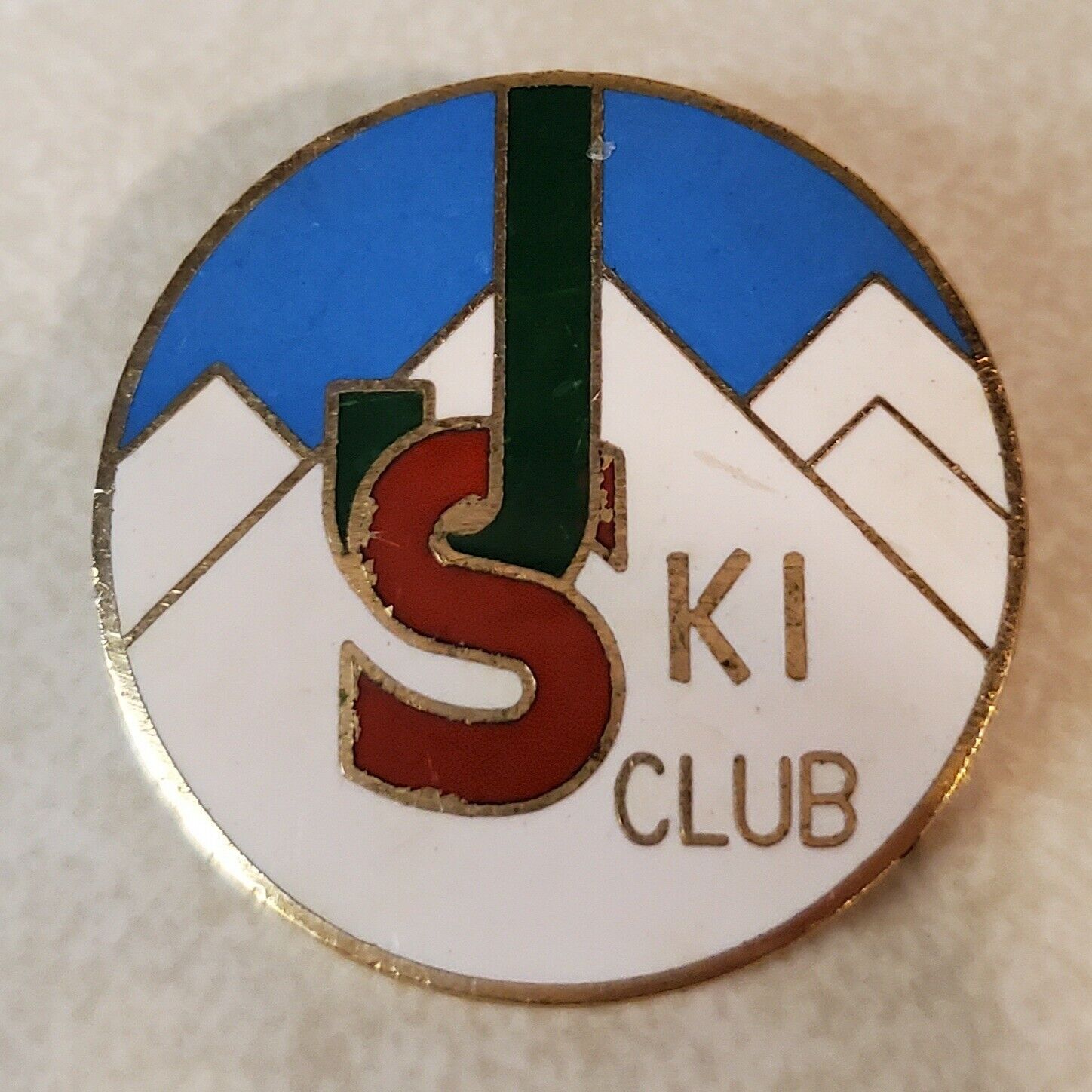 Vintage JS Ski Club Pin - Round Location Unknown Skiing Club Pinback