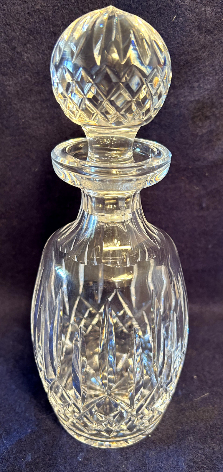 Lismore Vertical Criss Cross Cut Waterford Crystal Decanter w/ Stopper 10 3/4\