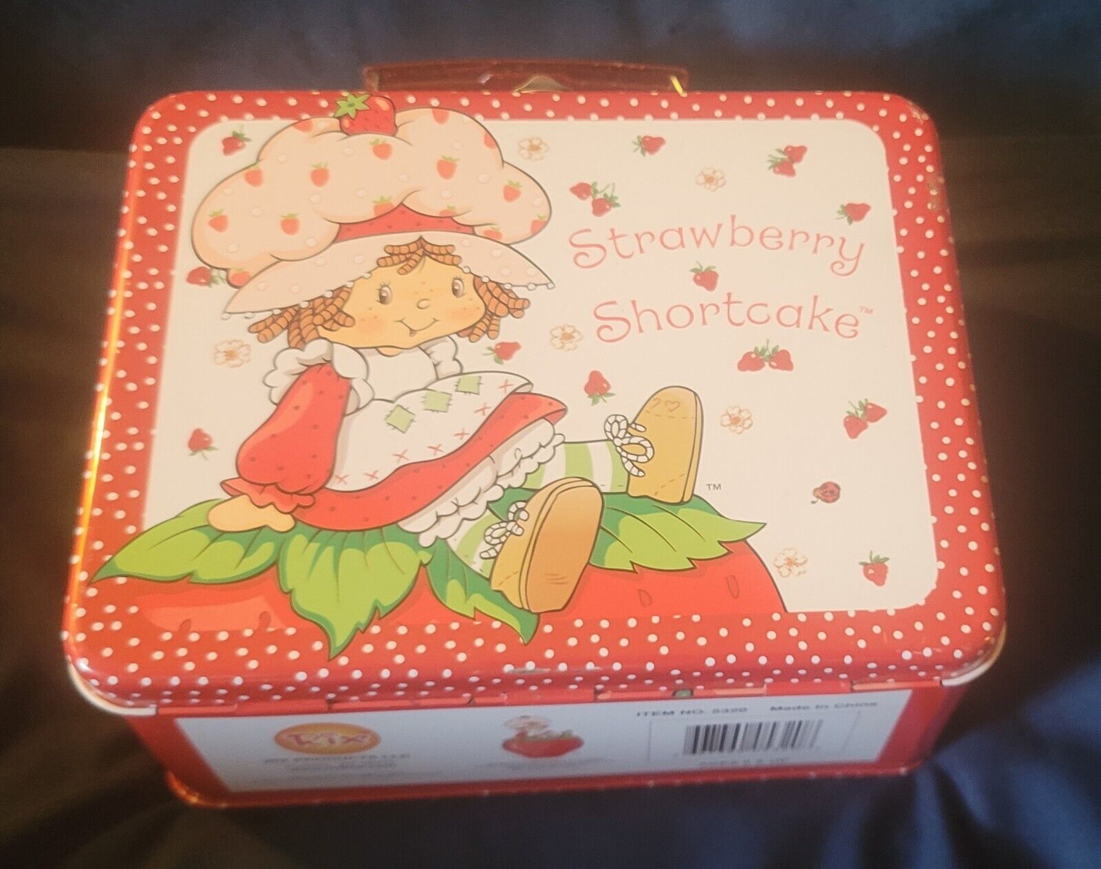Vintage Strawberry Shortcake lunch box 2002 metal