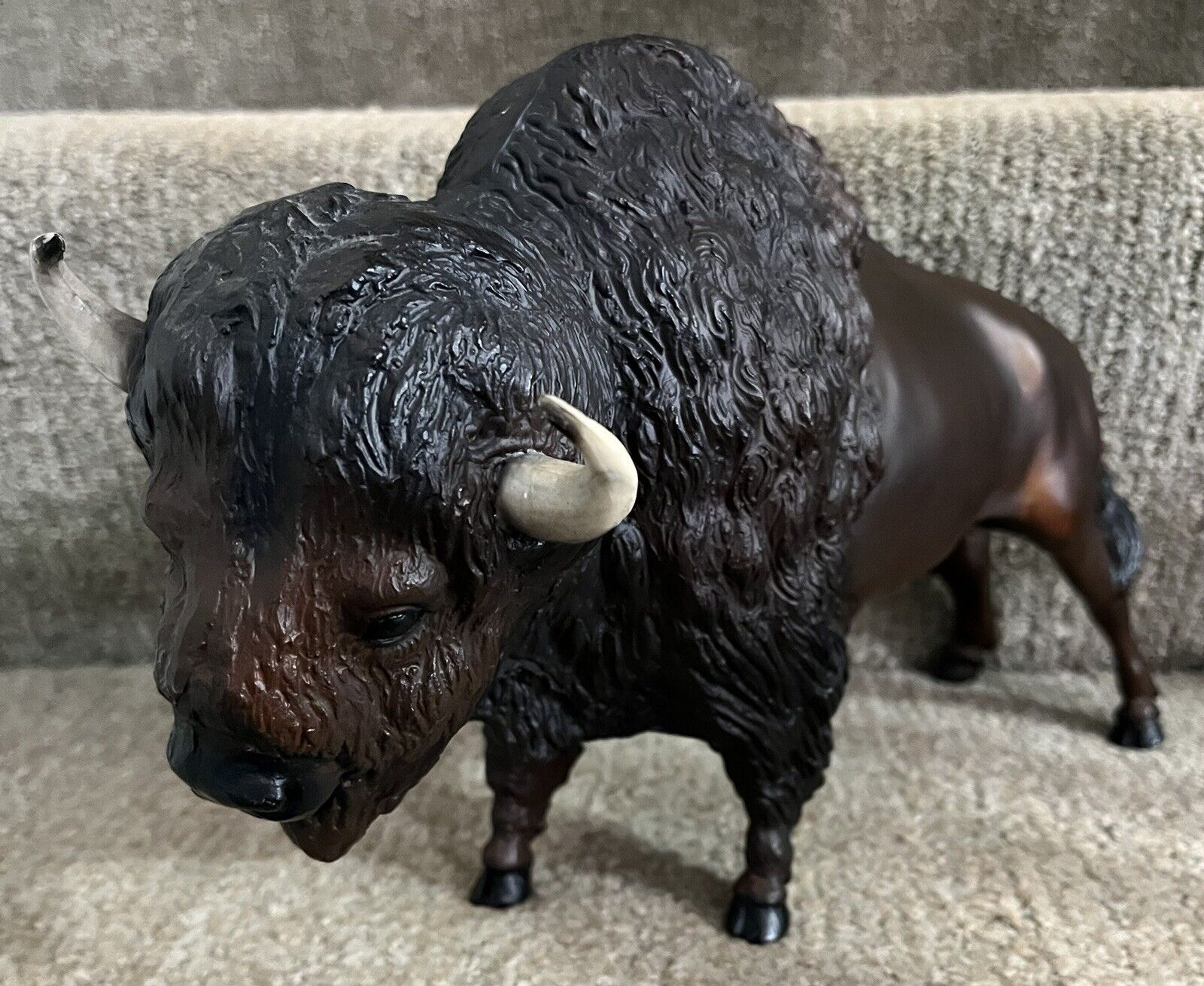 BREYER Traditional Molding Co Dark Brown Buffalo Bison Figurine Vintage USA 