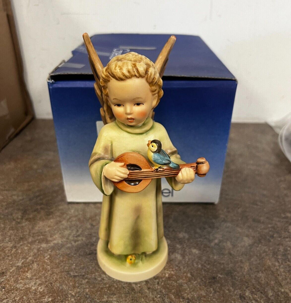 Goebel Hummel Festival Harmony Angel 8 Inch Figurine with Box TMK-4 172/0