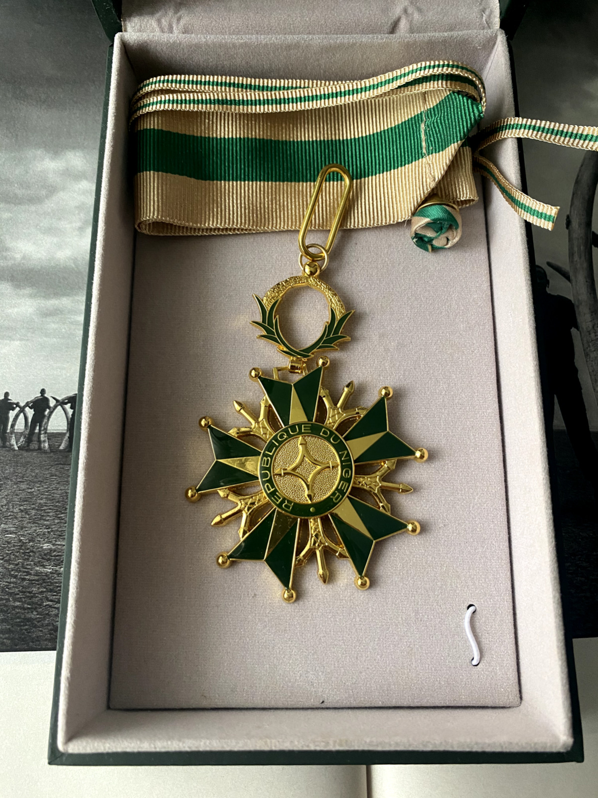 National Order of Niger commander version Neck ribbon lapel pin + box medal rare