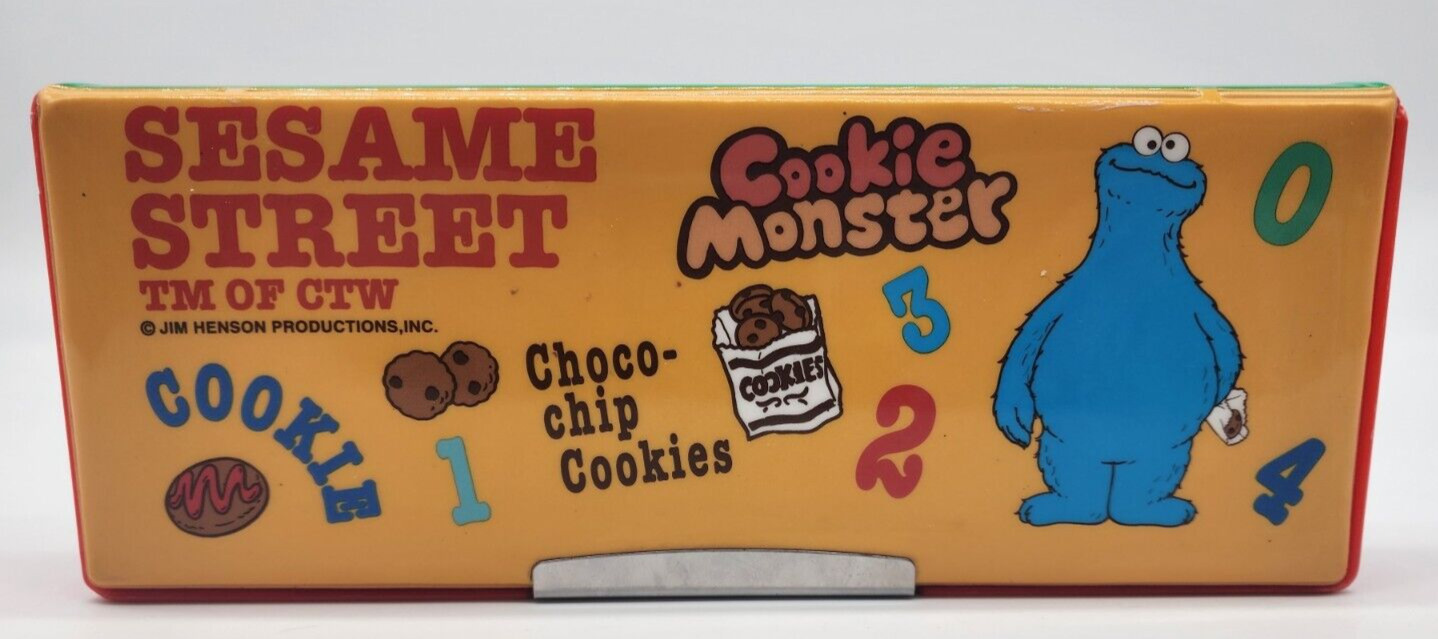Vtg Sesame Street Big Bird Cookie Monster Magnetic Pencil Case Box  Japan RARE