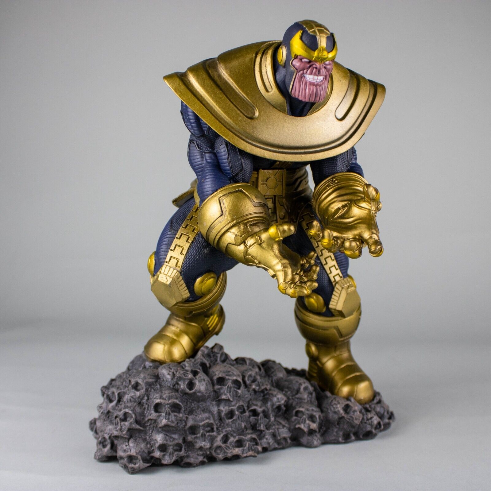 Thanos Marvel Gallery Statue Comic Version