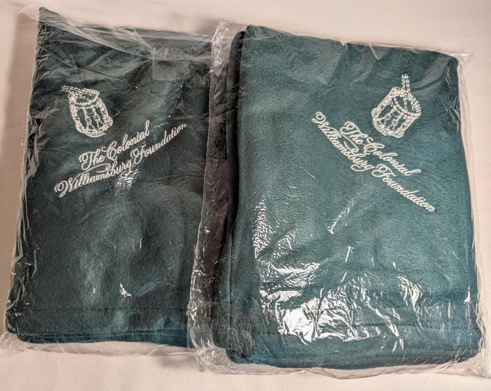 Colonial Williamsburg Foundation Throw Blanket Lap Blanket Set of 2 NIP 48x33