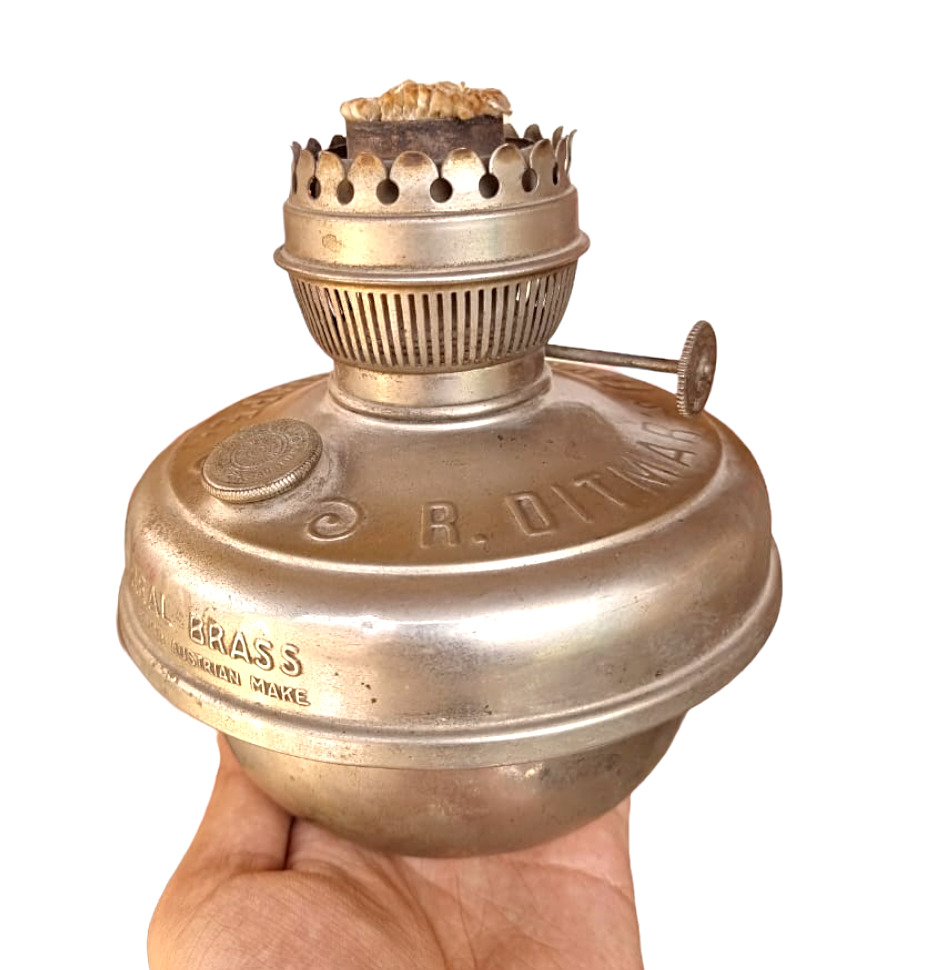 1900\'s Old Vintage Antique Brass Rare Favorite Lamp R. Ditmar Kerosene Oil Lamp