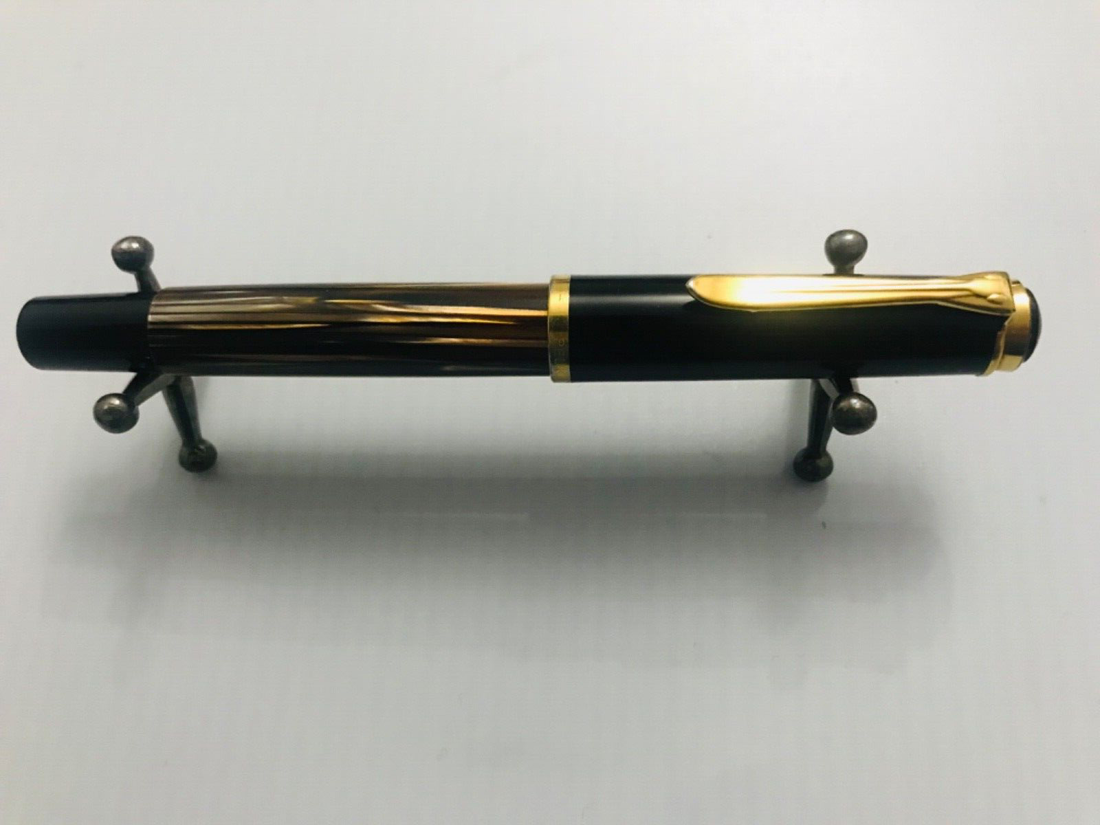 Pelikan M400 (Old Style) Tortoise brown-striped Fountain Pen