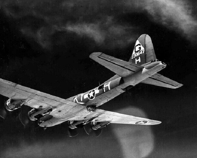 Boeing B-17 Flying Fortress Bomber in flight over Stuttgart 8x10 WWII Photo 804a