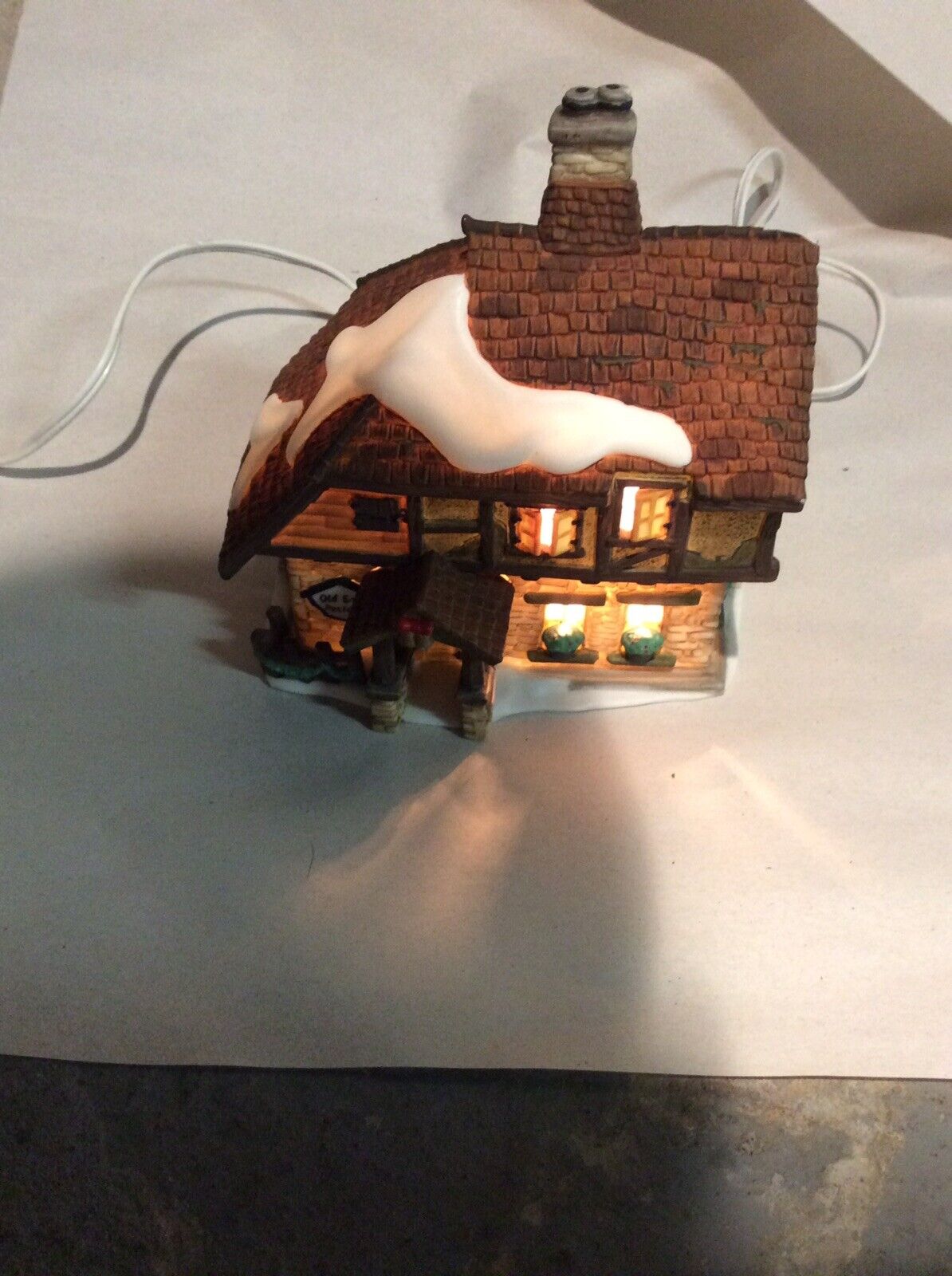 VTG 1997 Dept 56 Old East Rectory Dickens Village Series Multicolored.