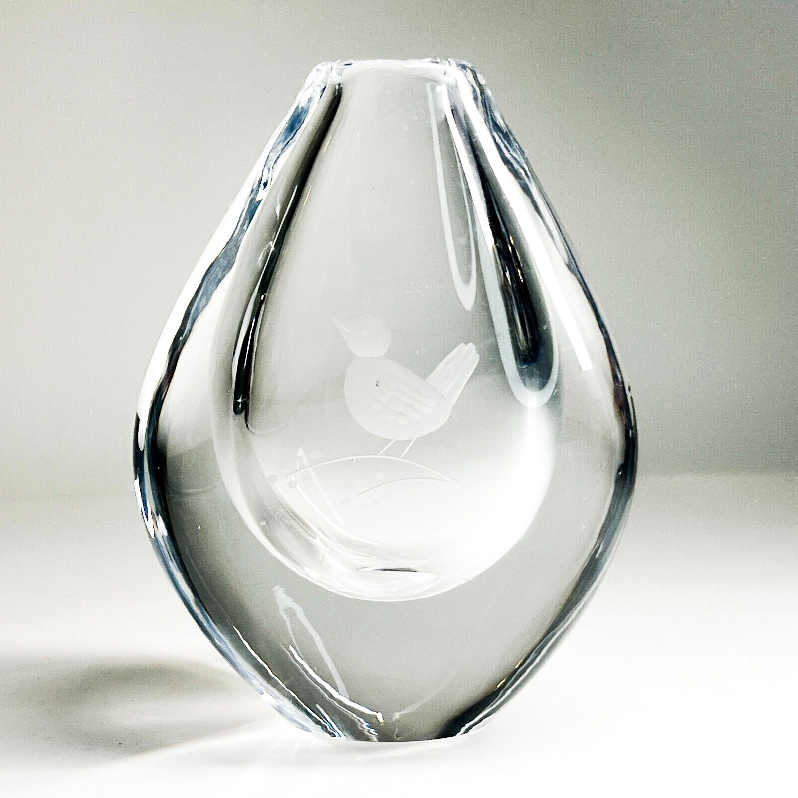 Orrefors Crystal Palmquist Teardrop Vase Bird on Branch Etched Signature Signed