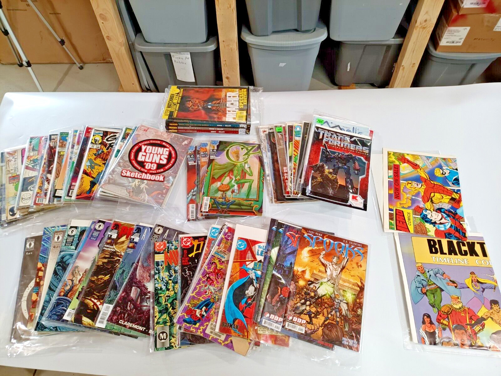 86 Mixed Comic Book Lot Dark Horse Marvel DC Image Vertigo In Bags Cardboard