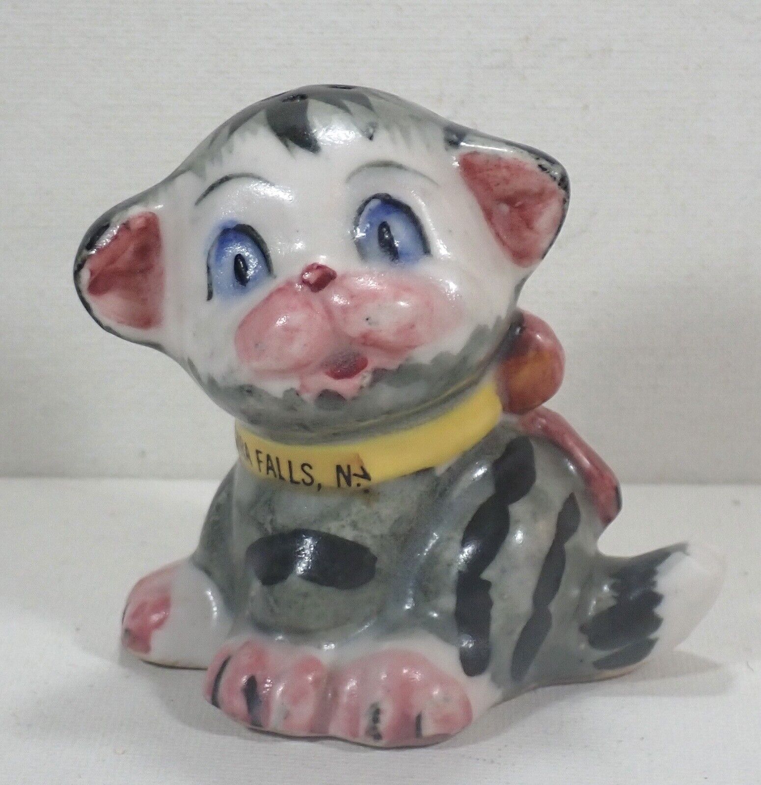 Vintage Individual Kitty Salt Shaker Souvenir Of Niagara Falls