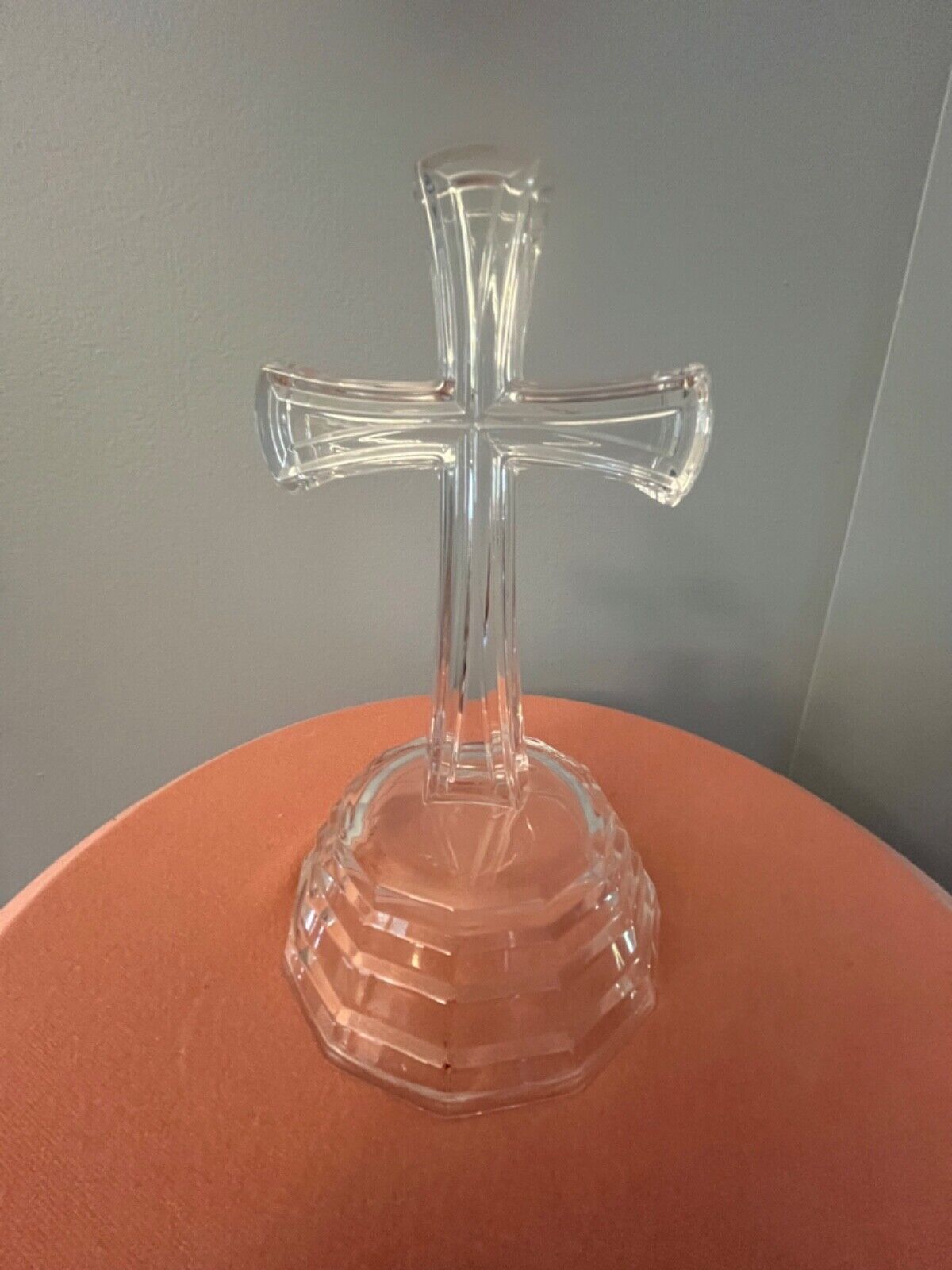  Crystal cross with Round Base