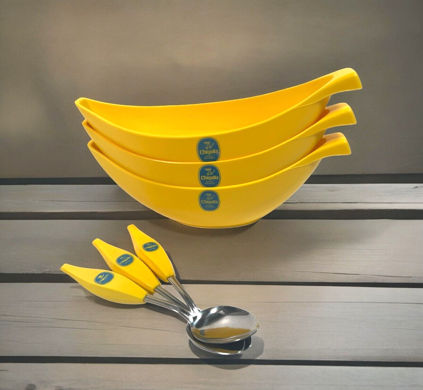 Chiquita Banana Split Boats Cereal Ice Cream Dishes with Spoons Set of 3 Vintage