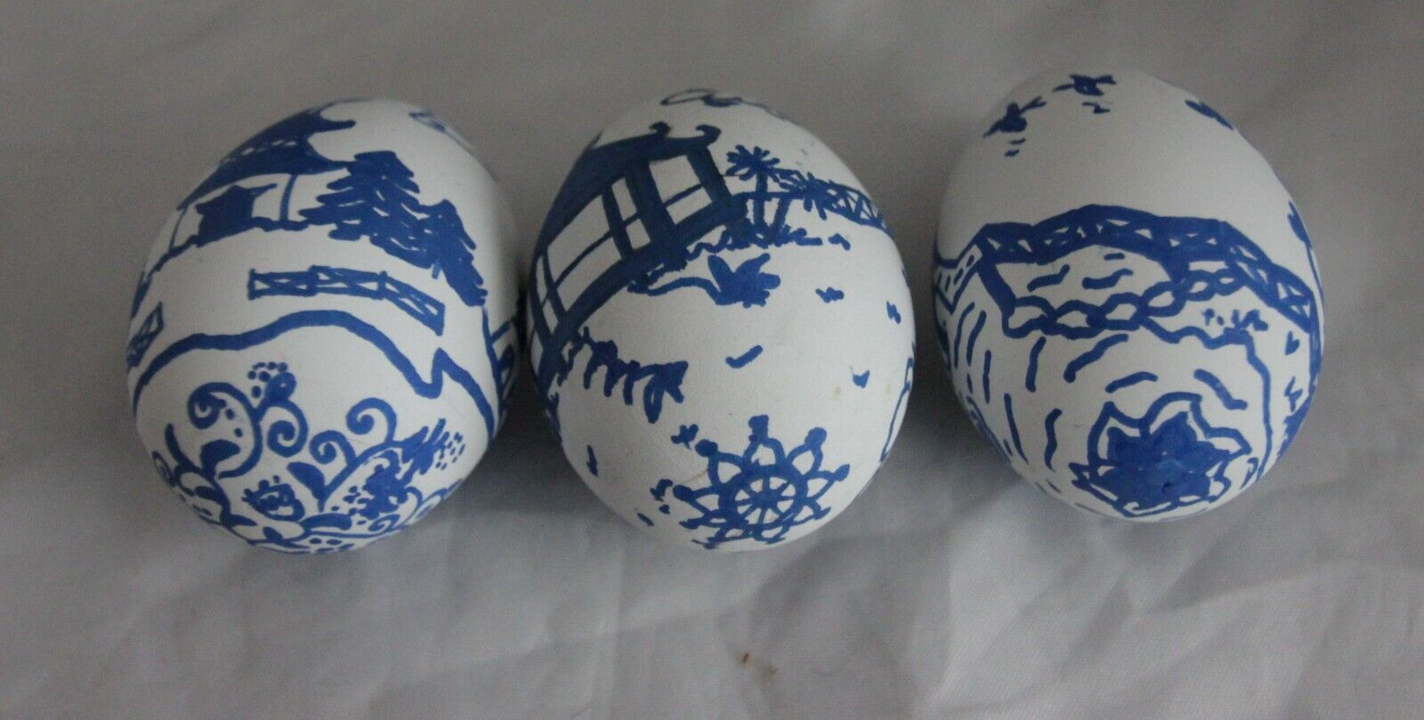 Blue and White Handpainted Pagoda Decorative Eggs Easter